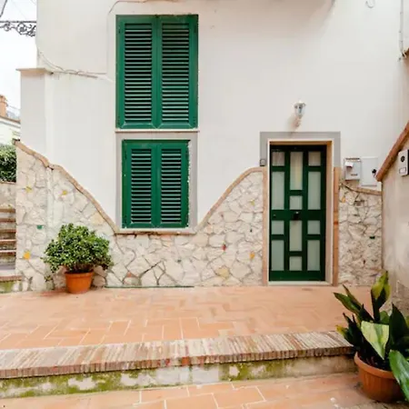 Intero Appartamento Nel Cuore Di Cetara Exterior photo